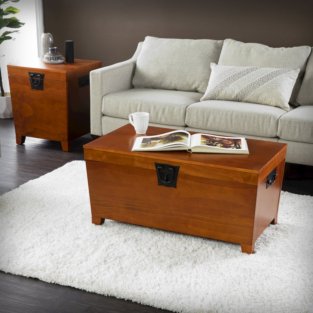 Pyramid Lift-Top Trunk Coffee Table in Brown Color. Picture 3