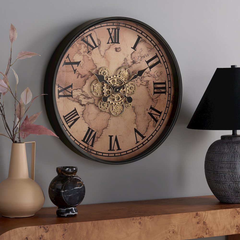 Edson World Map Gear Clock/Beige. Picture 1