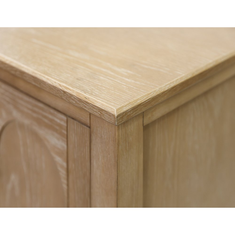 Laurel Wood Console, Wood Accent Cabinet, Fully Assembled. Picture 7