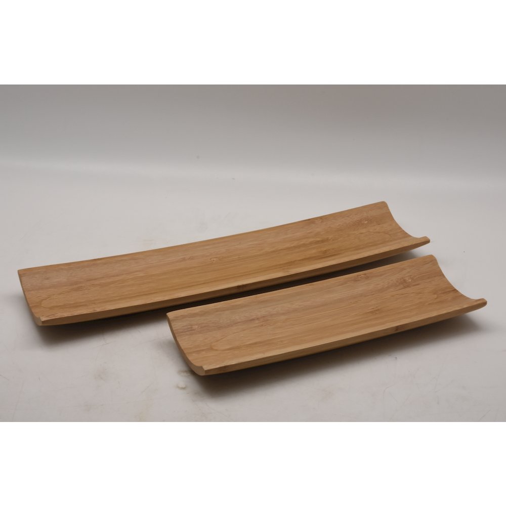 Set Of 2 Bamboo Curvy Serving Trays. Picture 1