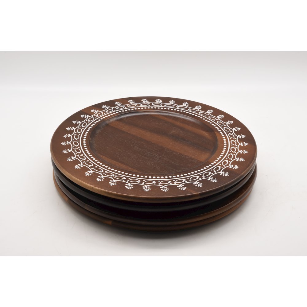 Acacia Wooden Charger Plate 4Pcs/Set. Picture 1
