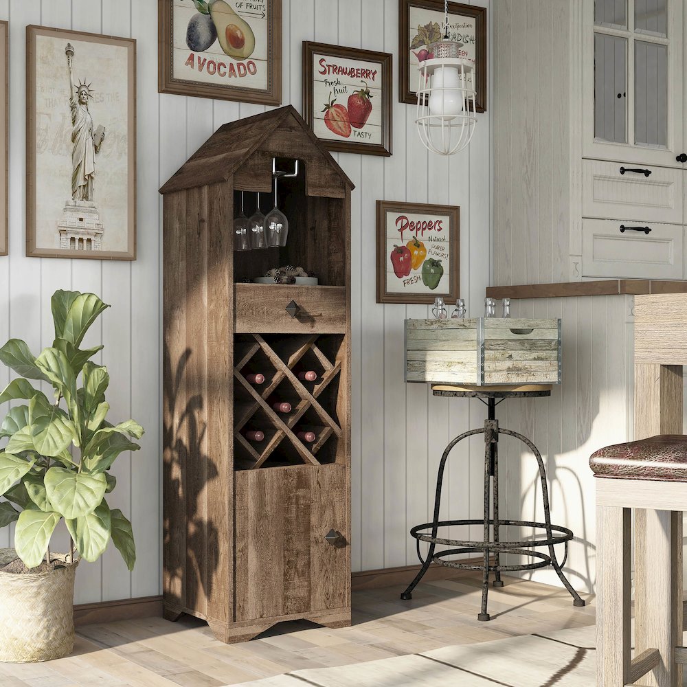 Cruz Rustic Wood 5-Bottle Wine Rack in Reclaimed Oak. Picture 4
