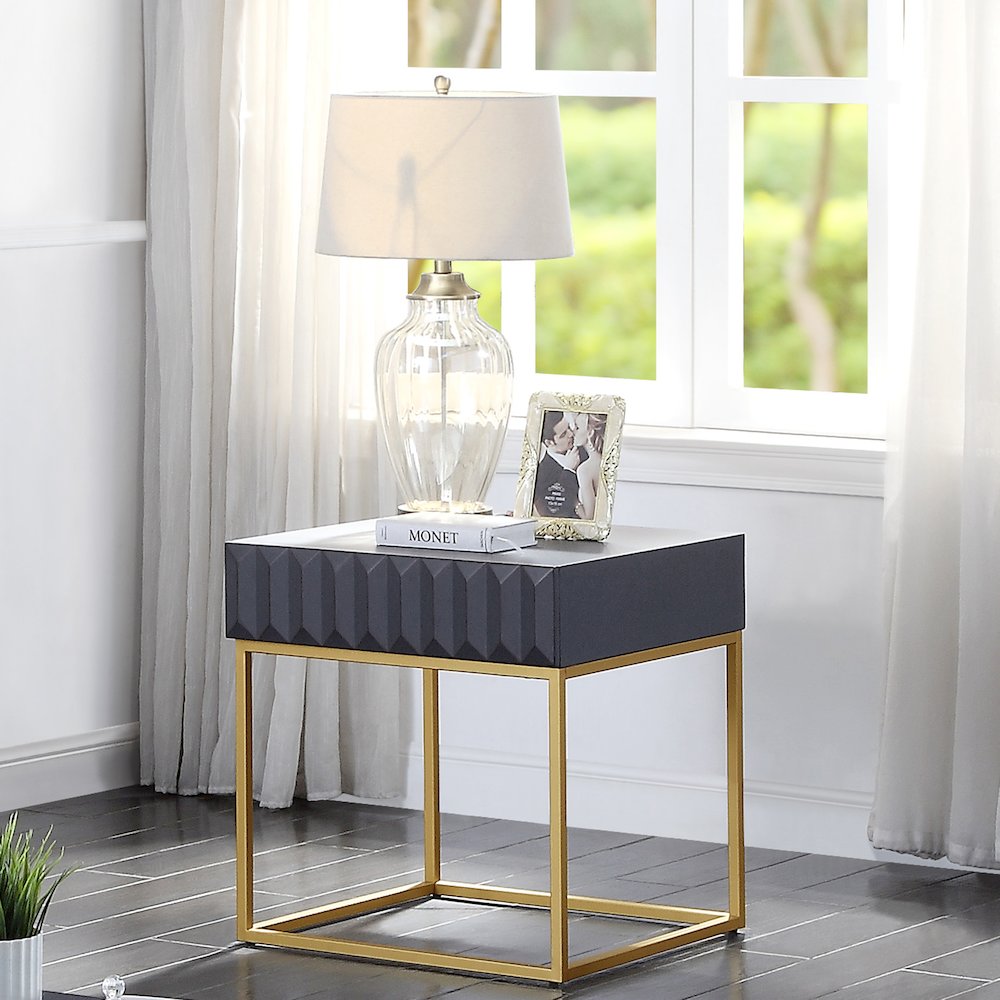 Giffore Metal 1-Drawer End Table. Picture 4
