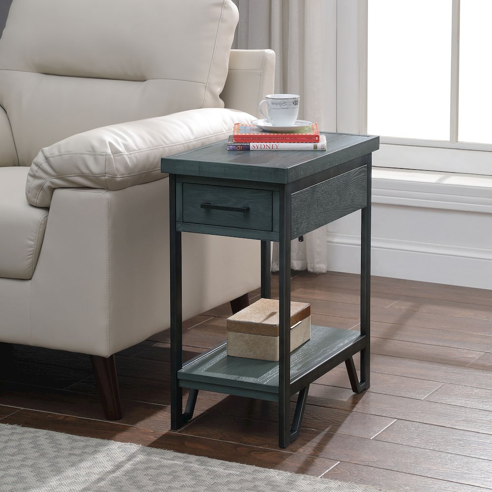 Sims Transitional Wood 1-Shelf Side Table in Antique Green. Picture 4