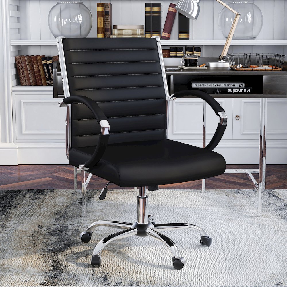 Damse Faux Leather Adjustable Office Chair. Picture 3