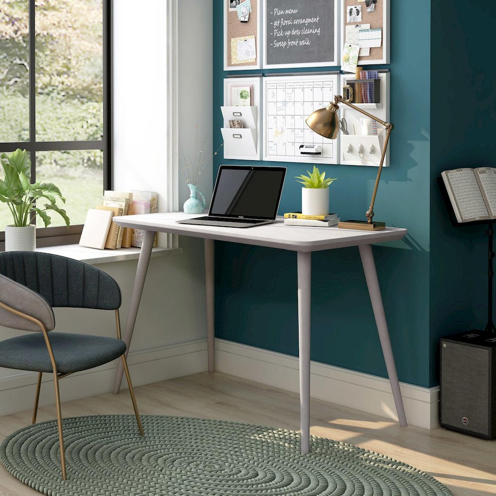 Asa Mid-century Wood Writing Desk in White Oak. Picture 5