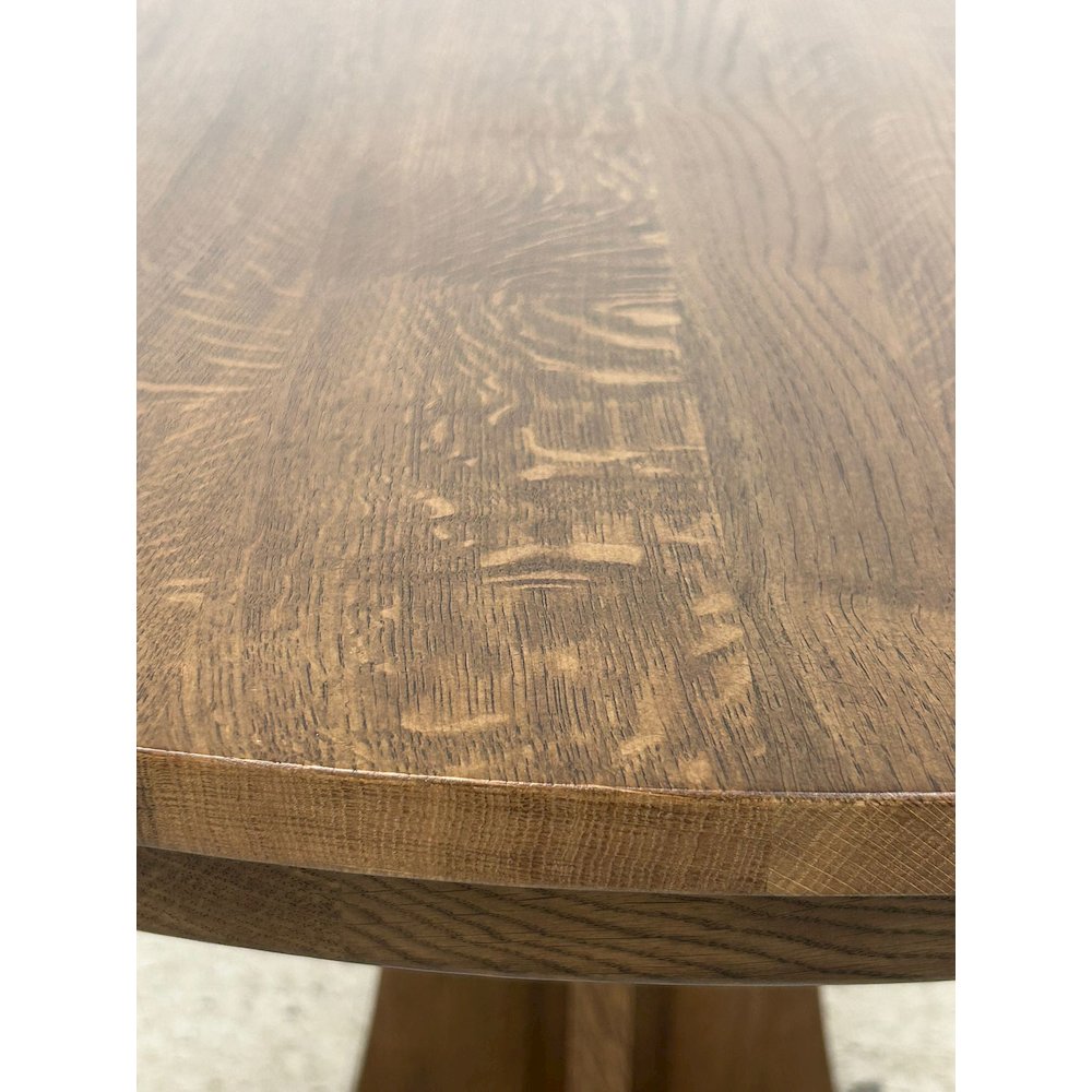 Mission Quarter Sawn Oak Round Dining Table, Kitchen Table - 42" - Walnut. Picture 2