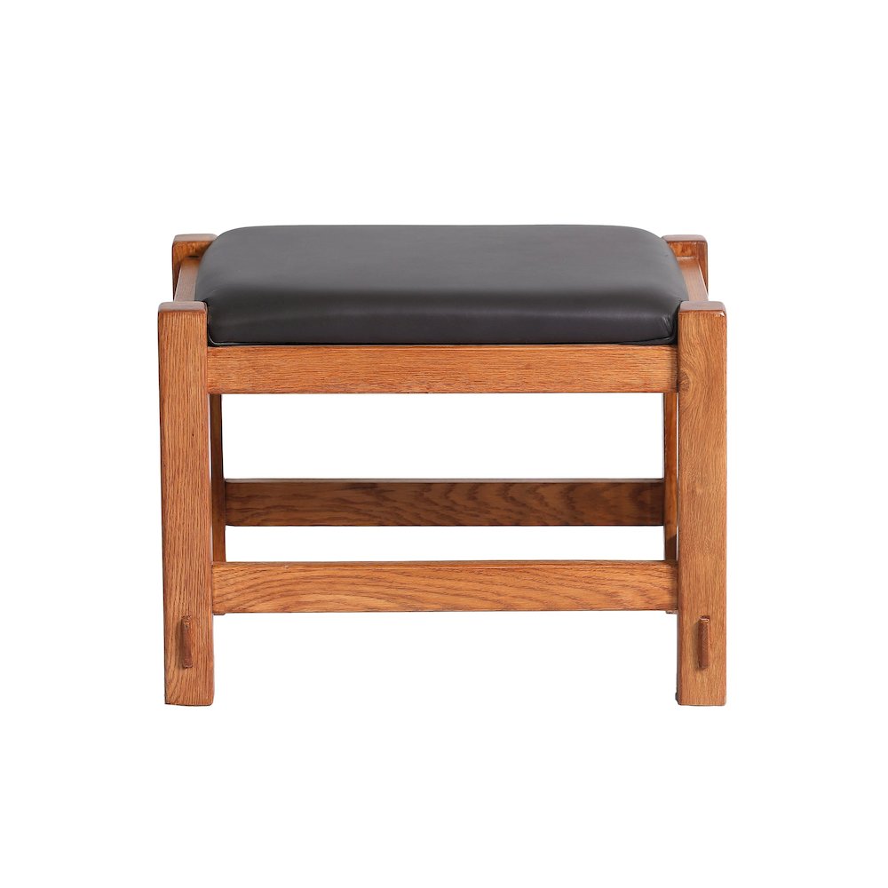 Mission Oak Foot Stool - Spindles - Michael's Cherry. Picture 2