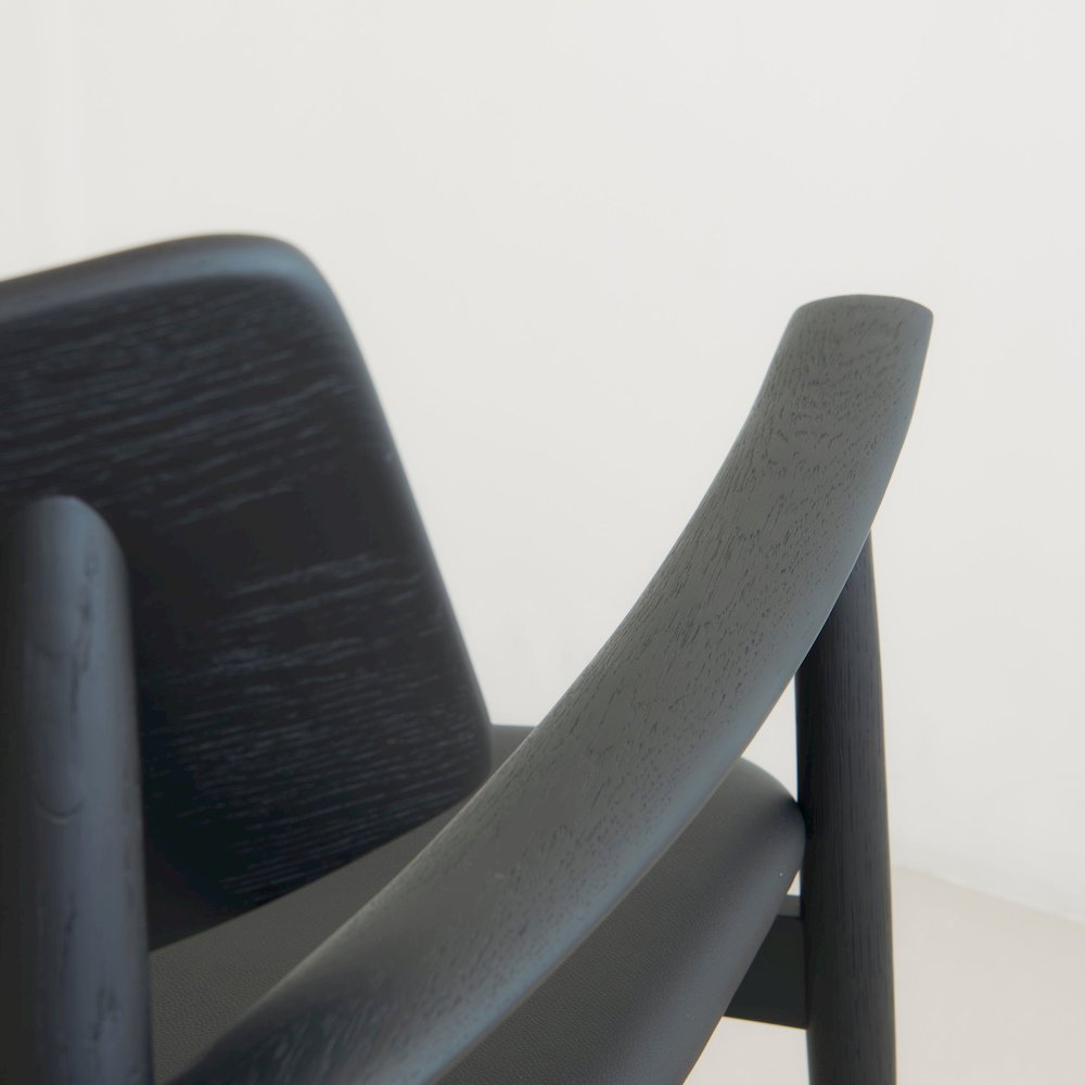 Isabella Mid century Leisure Chair Walnut - Black. Picture 3