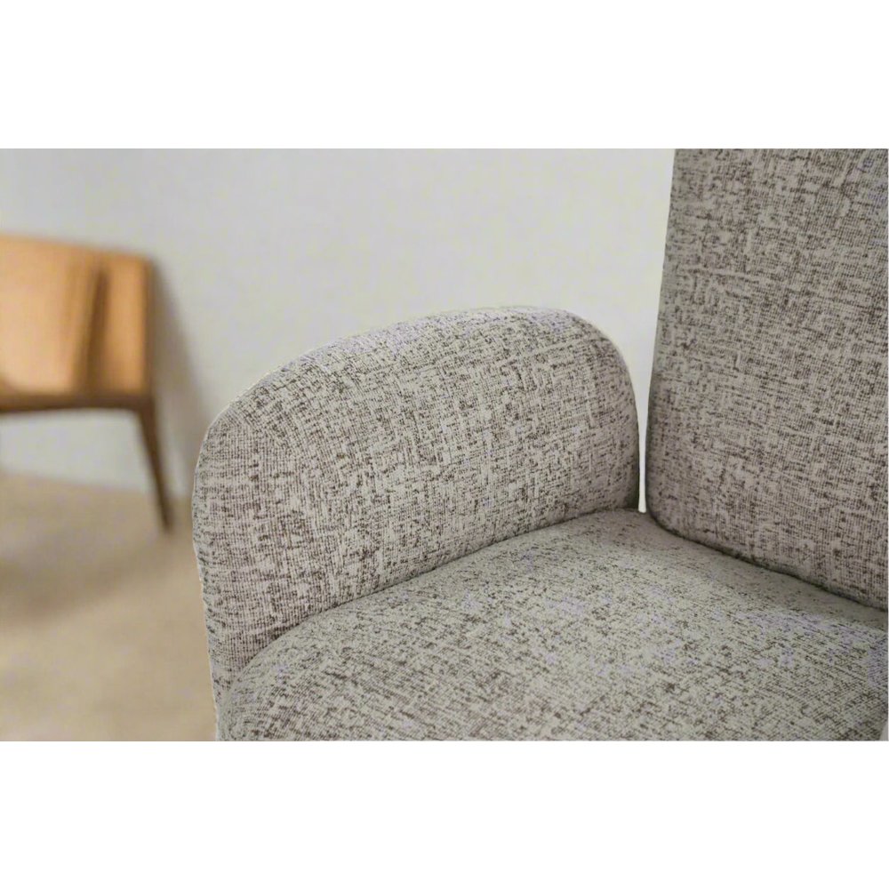 Atlas Modern Fabric Swivel Arm Chair. Picture 4