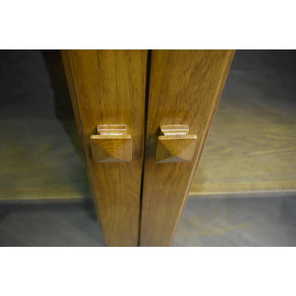 Mission Bookcase / Curio Cabinet - Michael's Cherry. Picture 4