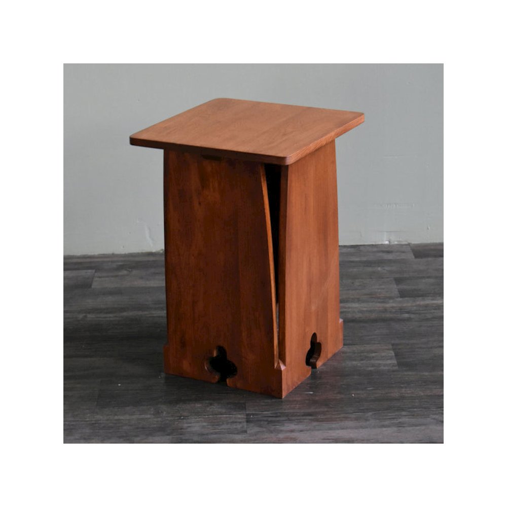 Mission Oak Tabouret Side Table - Michael's Cherry. Picture 3