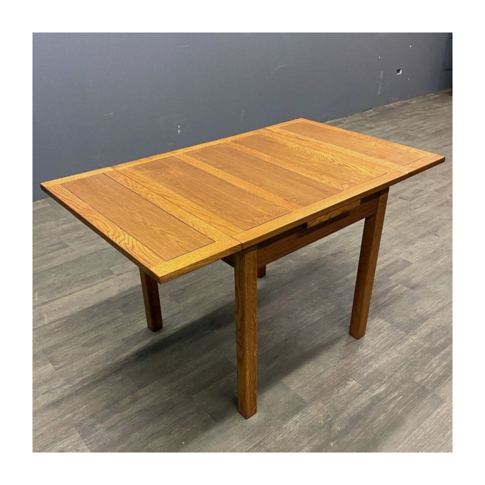 Mission Oak Kitchen Table With 2 Leaves - Michael's Cherry. Picture 1