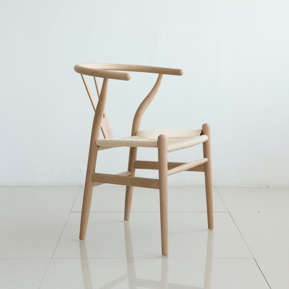 Set of 2 Isabella Mid-Century Dining chair - Solid American Oak. Picture 2