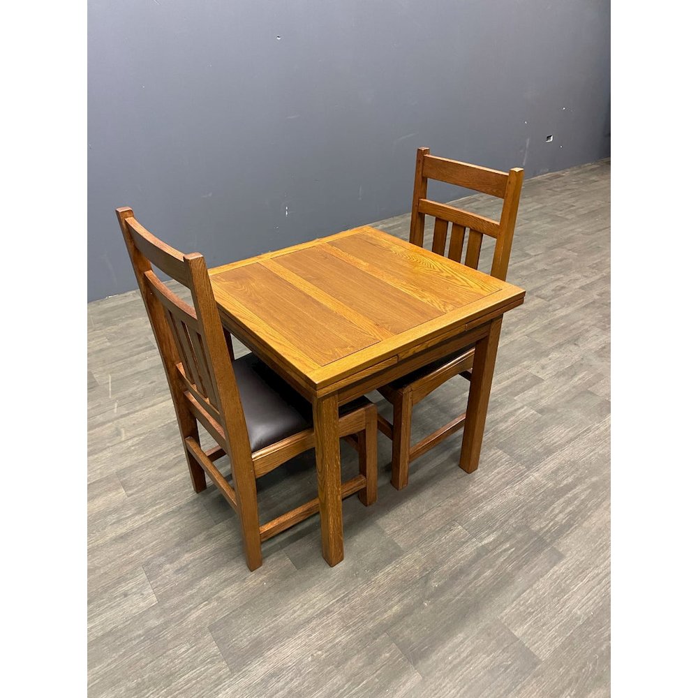 Mission Oak Kitchen Table With 2 Leaves - Michael's Cherry. Picture 3