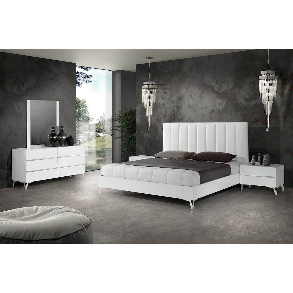 Nova Domus Angela - Eastern King Italian White Eco Leather Bed. Picture 3
