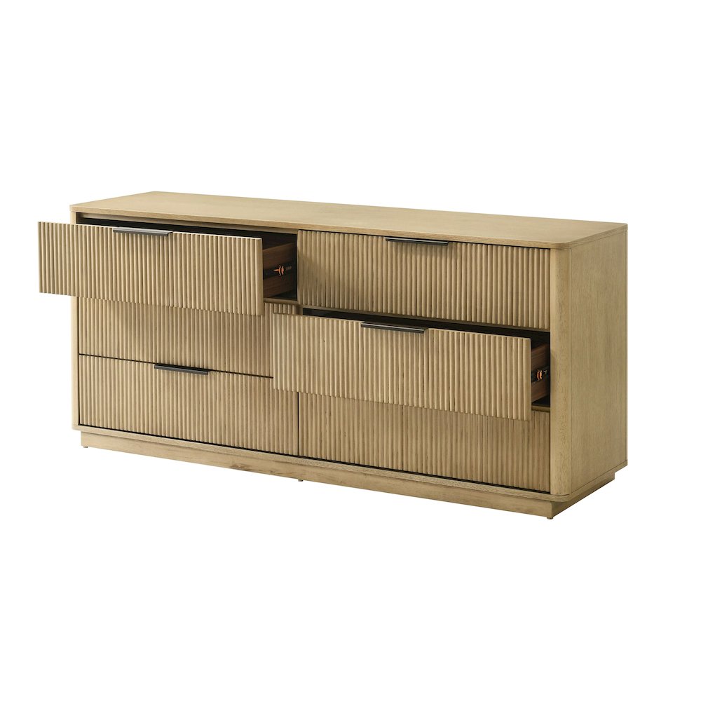 Nova Domus Santa Monica - Modern Natural Oak Dresser. Picture 5
