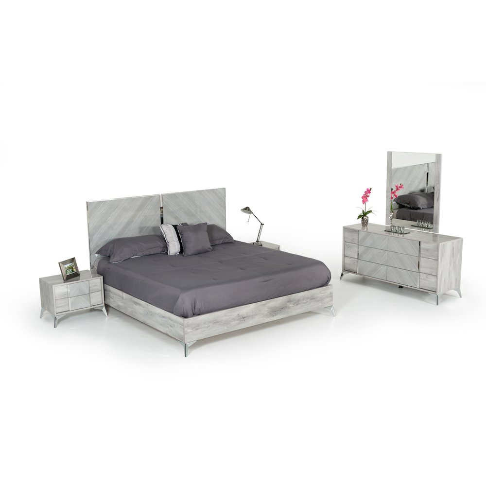 Nova Domus Alexa Italian Modern Grey Mirror. Picture 1