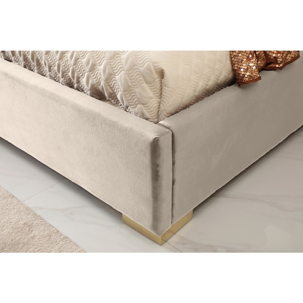 Modrest Daystar - Queen Modern Beige and Gold Bed. Picture 3