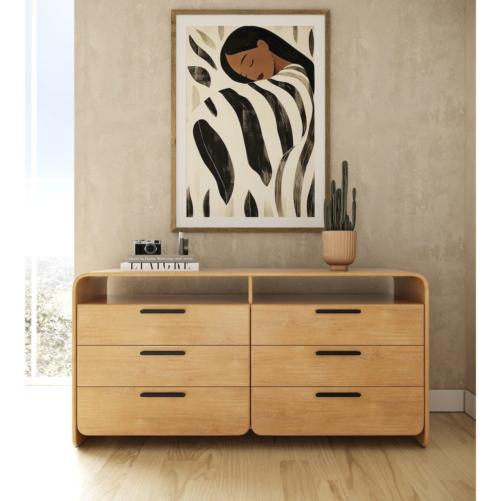 Dresden - Modern Natural Acacia Dresser. Picture 8