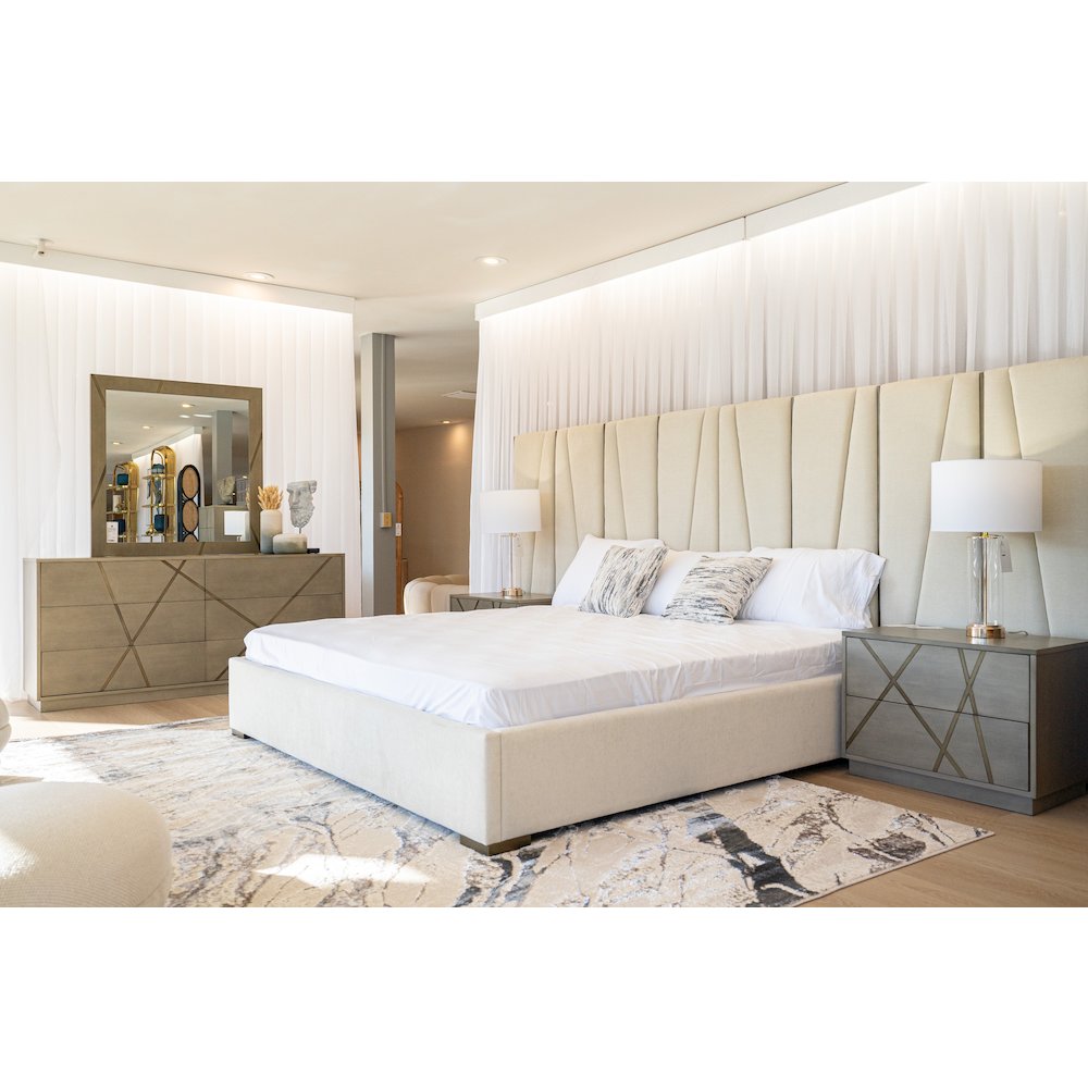 Modrest Nixa - Queen Modern Beige and Brushed Bronze Bed. Picture 6