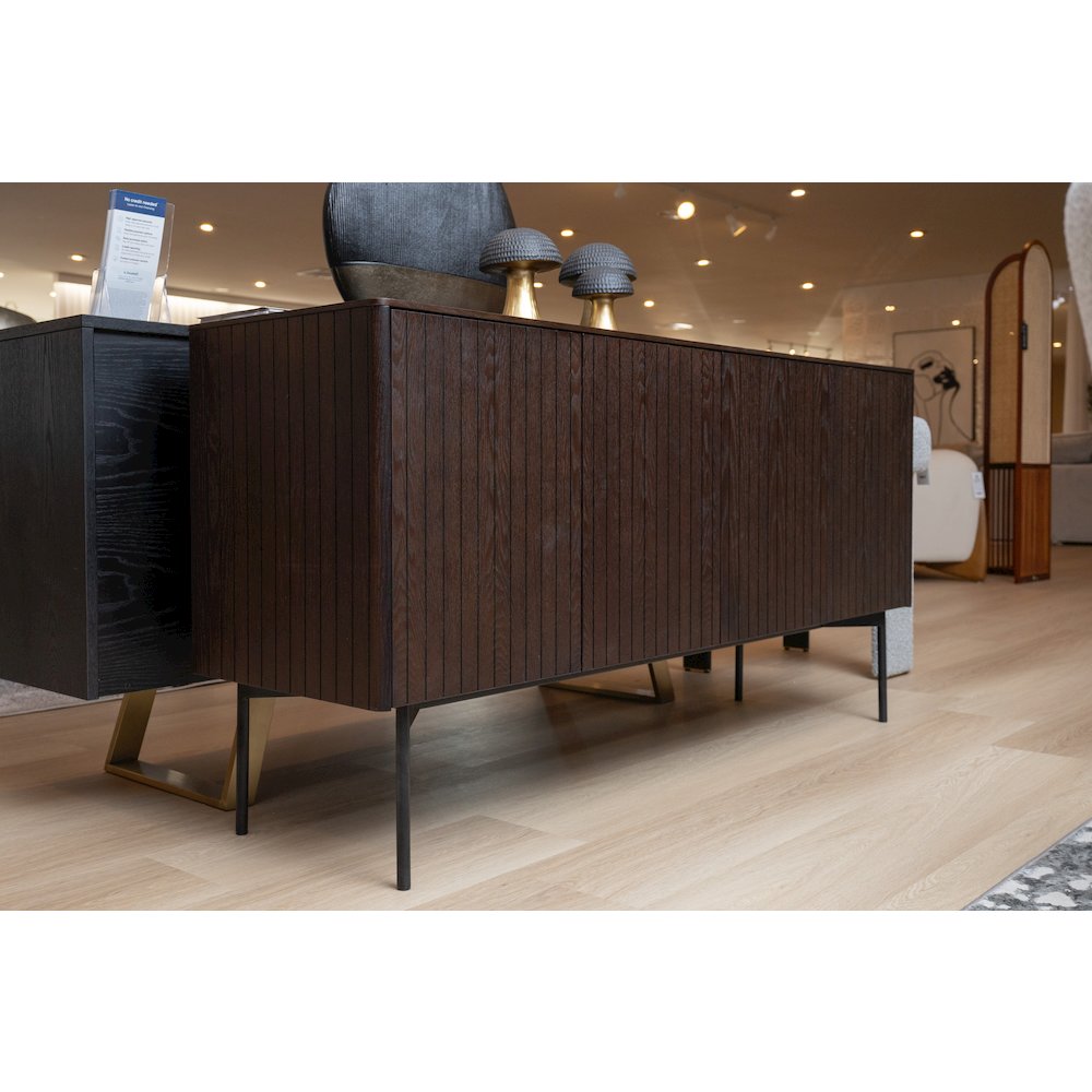 Modrest Calhoun - Modern Smoked Ash Buffet. Picture 8