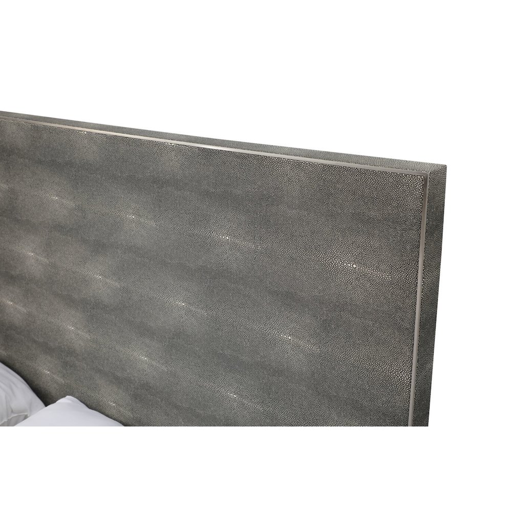 Modrest Dynasty - Eastern King Modern Shagreen Bed. Picture 3