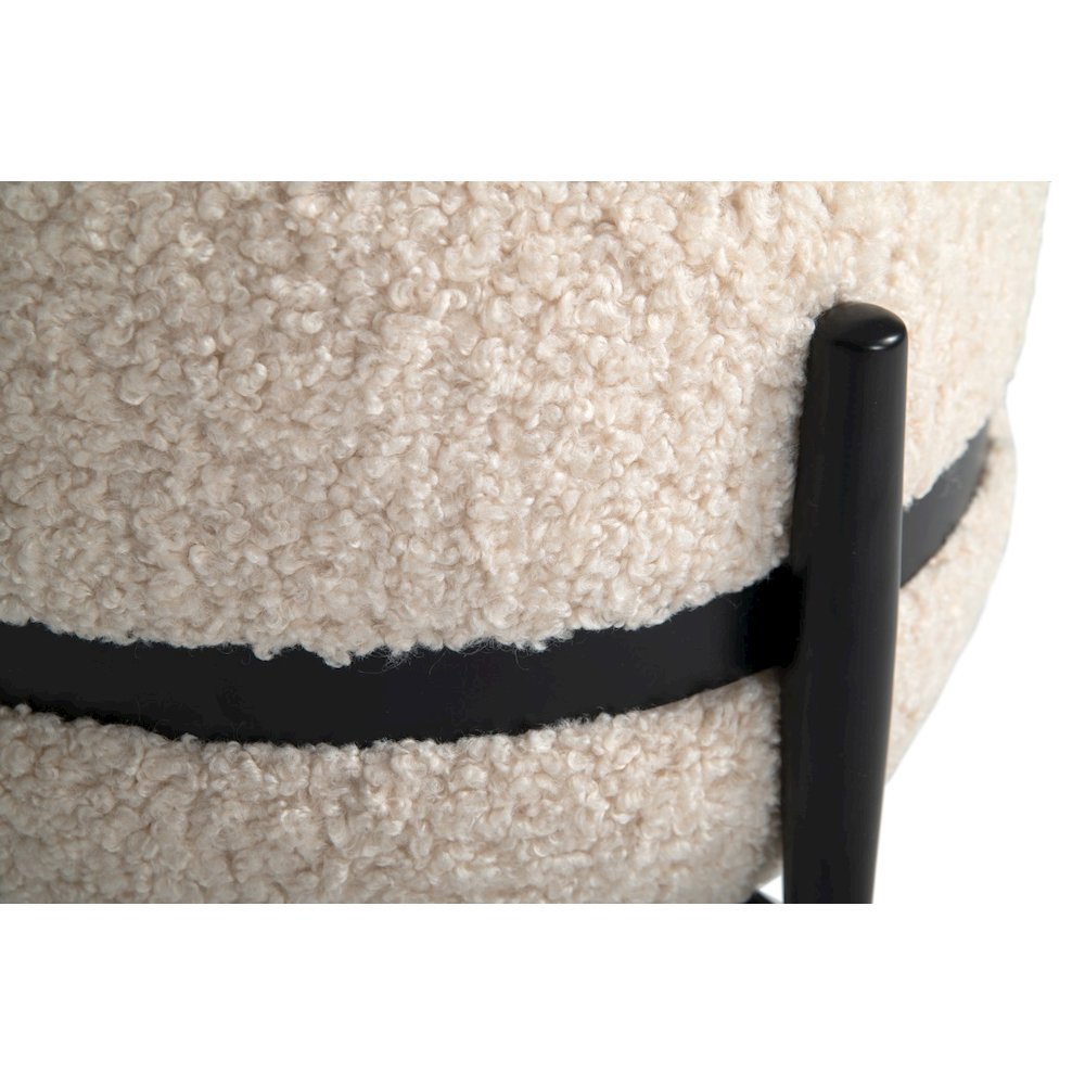 Divani Casa Fouston - Contemporary White Sherpa Pouf. Picture 5