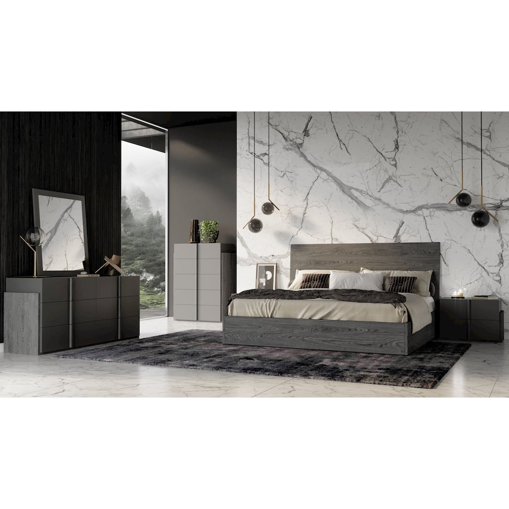 Nova Domus Lucia - Eastern King Modern Matte Grey and Elm Grey Bed. Picture 6