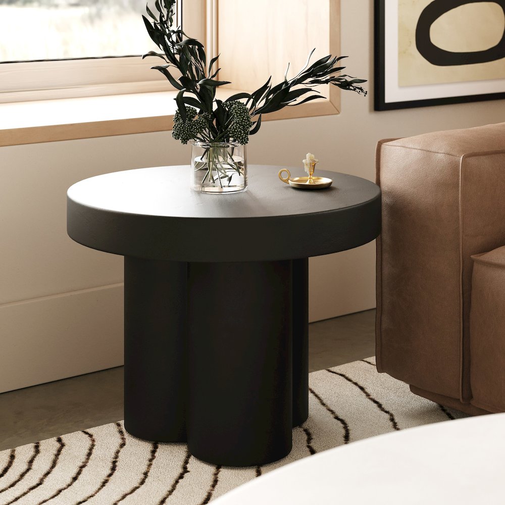 Modrest Bruni - Modern Black Concrete End Table. Picture 2
