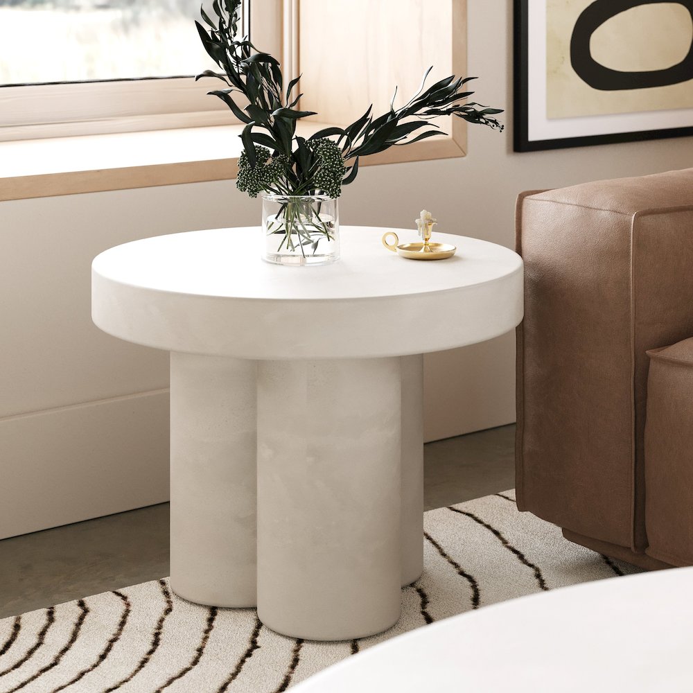Modrest Bruni - Modern White Concrete End Table. Picture 2