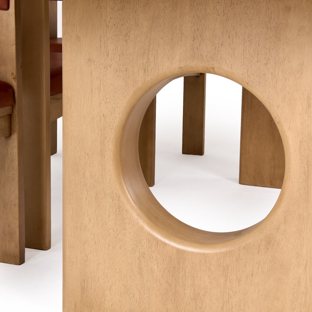 Nova Domus Oshana - Modern White Oak Dining Table. Picture 13