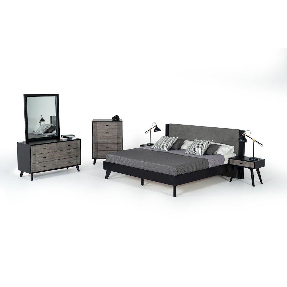 Nova Domus Panther Contemporary Black Mirror. Picture 3