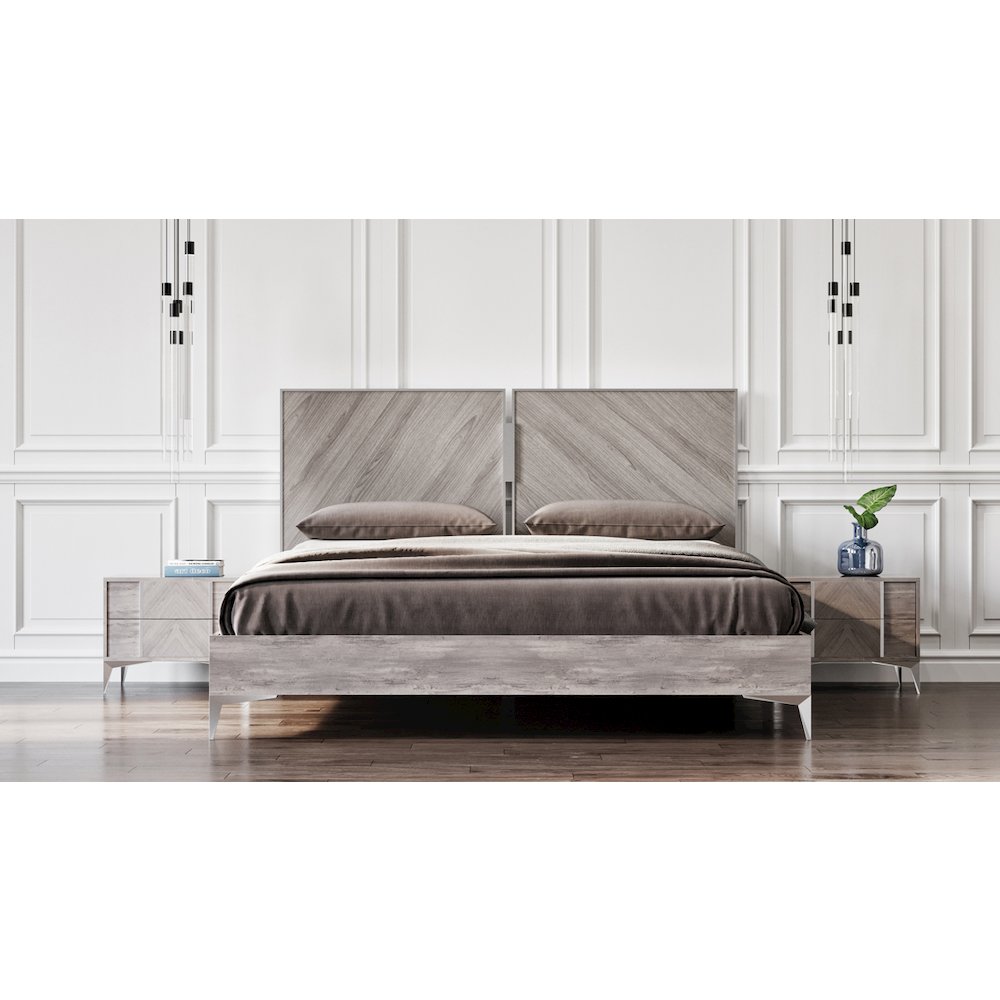 Nova Domus Alexa - Eastern King Modern Grey Bed. Picture 2