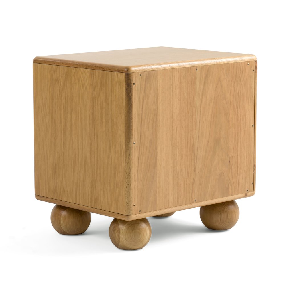 Modrest Winters - Modern Natural Oak Nightstand. Picture 10