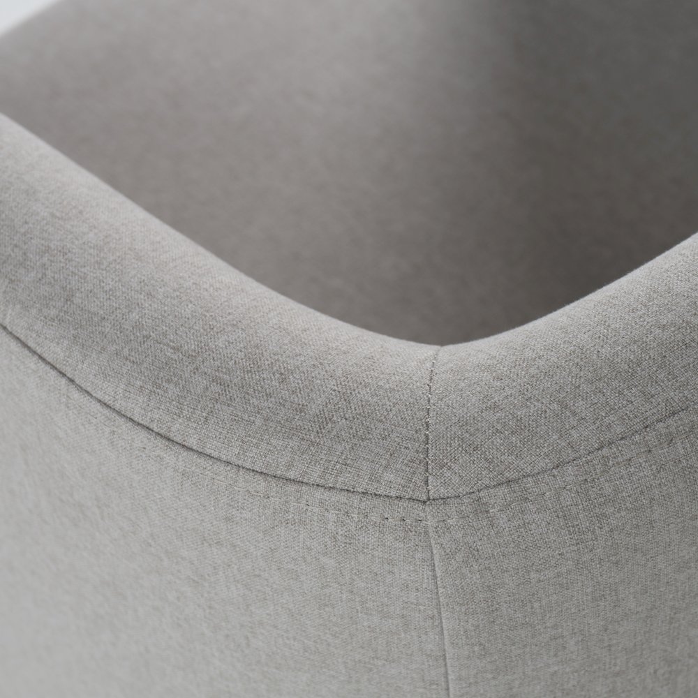 Modrest Yukon - Modern Light Grey Fabric Dining Chair. Picture 8
