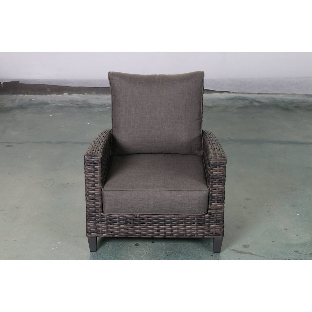 Barbados Club Chair. Picture 1