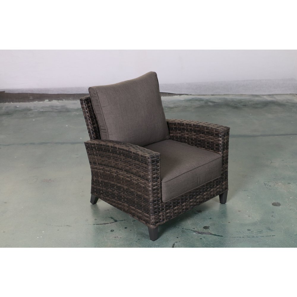 Barbados Club Chair. Picture 2