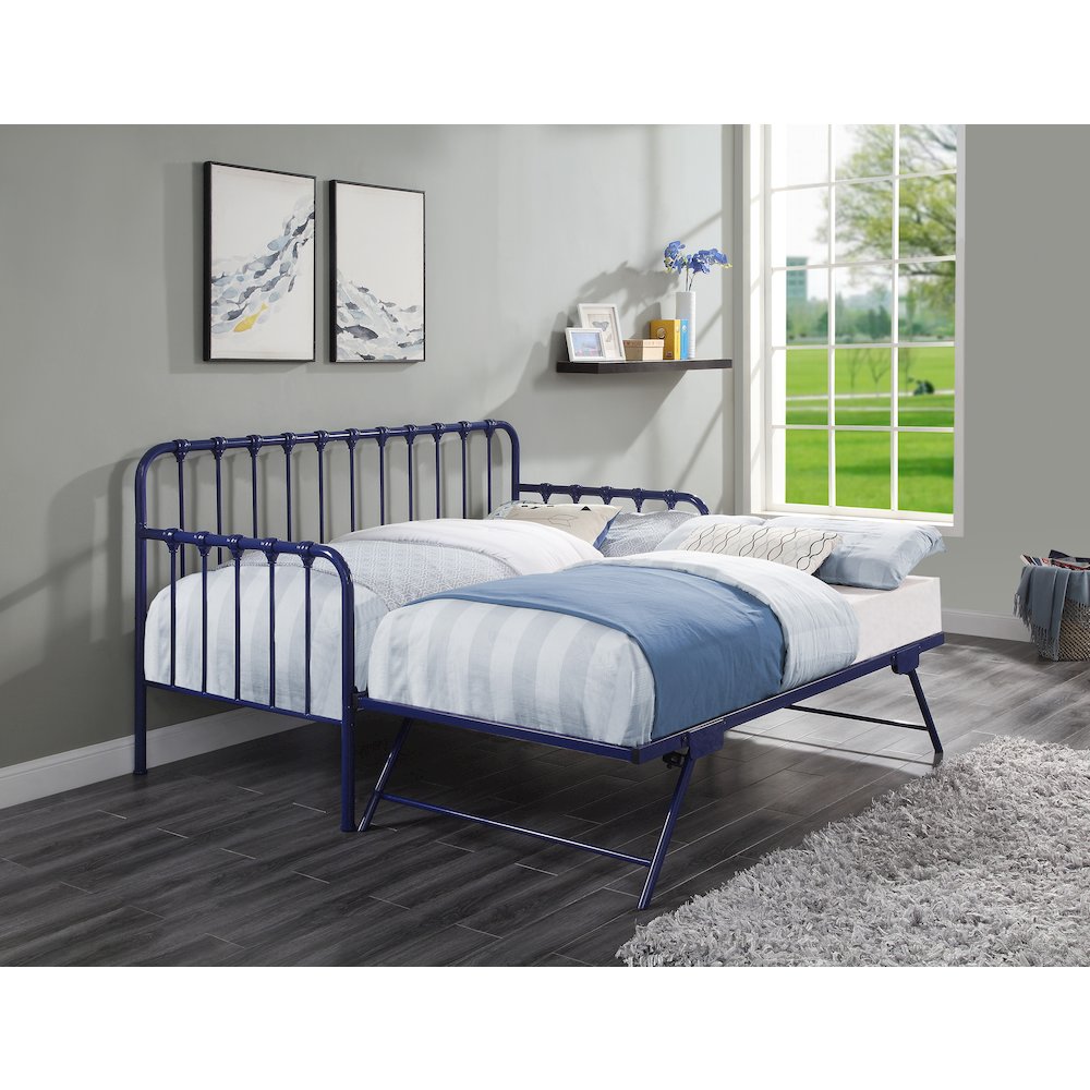 Constance Metal Metal Daybed with Trundle in Navy Blue. Picture 2