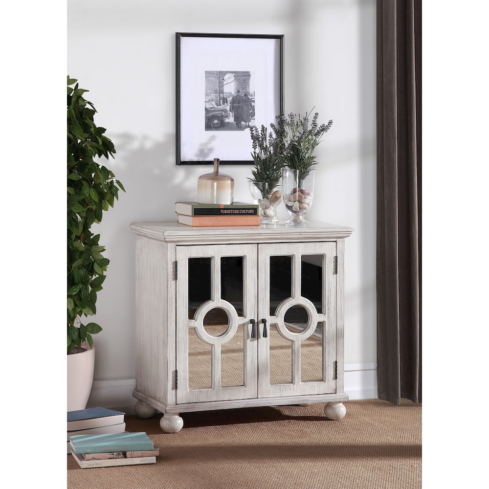 Poppy Asian Hardwood Accent Chest in Antique White. Picture 2