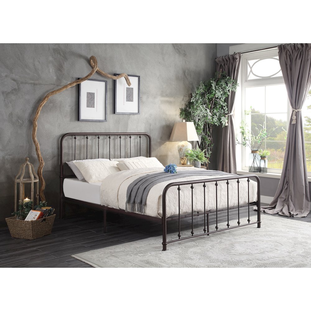 Larkspur Metal Queen Platform Bed in Dark bronze. Picture 2