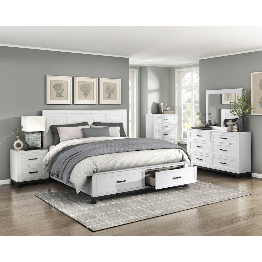 Garretson Acacia CK Pltfm Bed in 2-Tone Finish (White and Metallic Gray). Picture 3