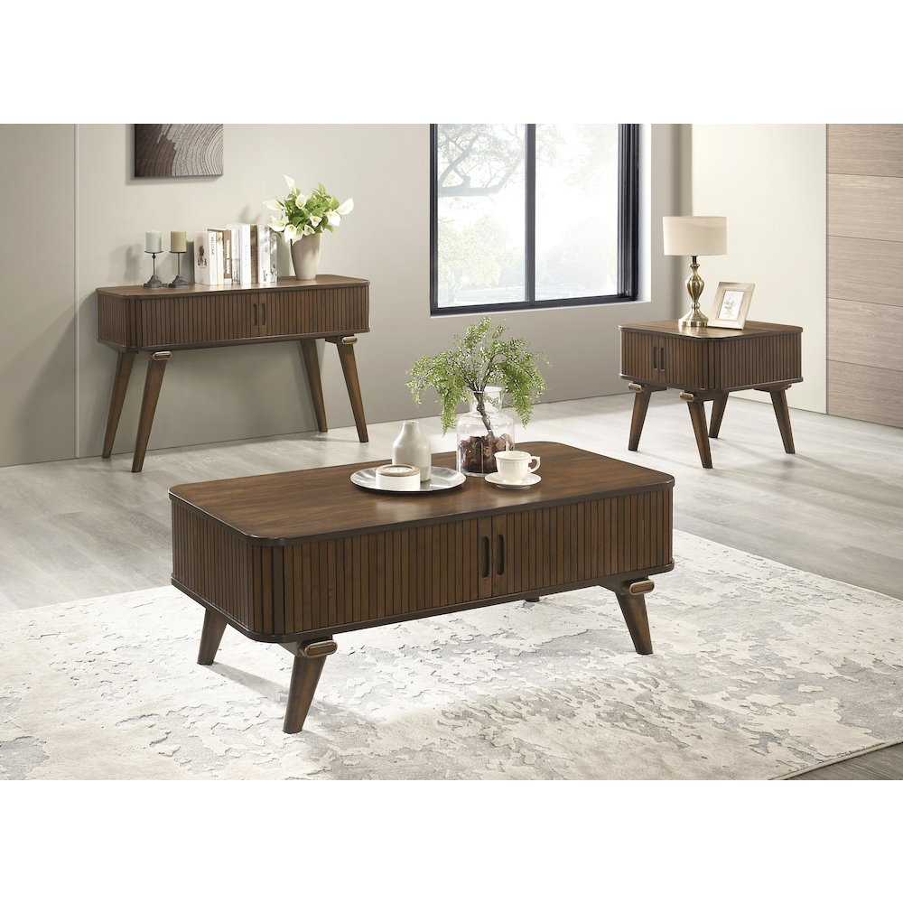 Monroe Asian Hardwood End Table in Mango. Picture 3