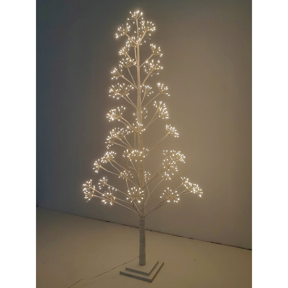 5ft White LED Cluster Tree with 720 Warm White LEDs Indoor Use Only. Picture 4