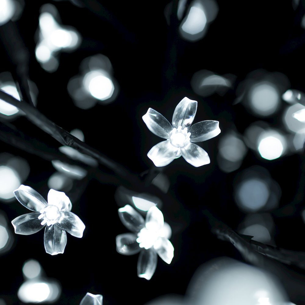 Floral Lights- Outdoor Cherry Blossom Tree 200Wt LED(Hi-Line Exclusive). Picture 5