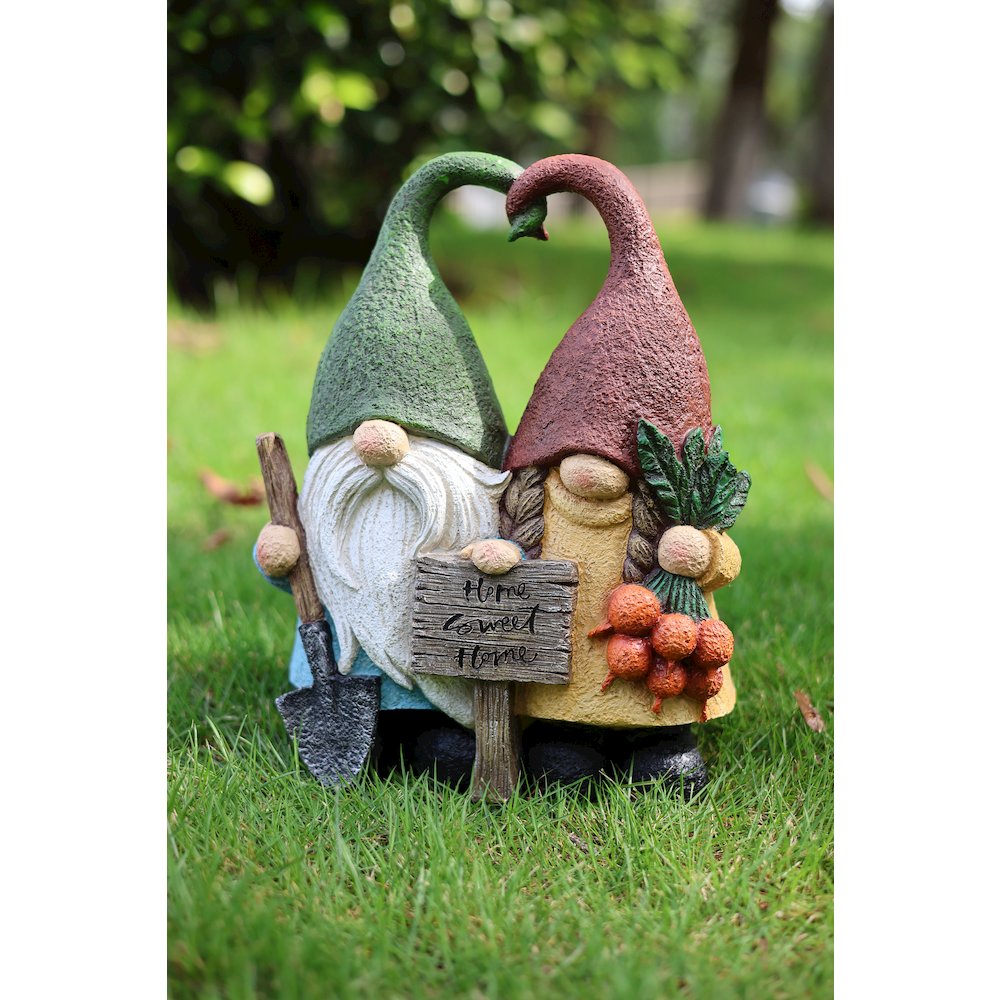 Sweet Couple Garden Gnome Medium Size. Picture 2
