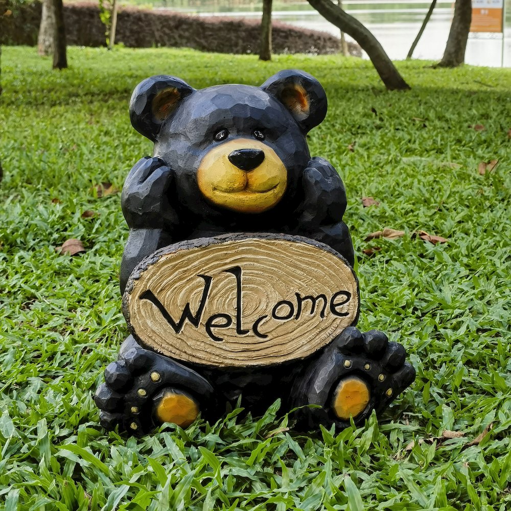 Thinking Bear with Welcome Sign Garden Decor. Picture 2