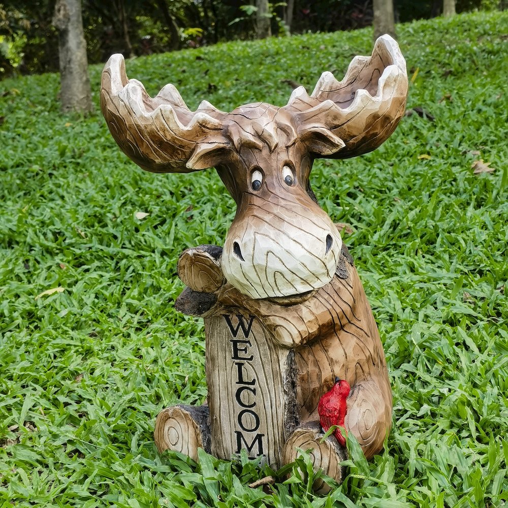Moose with Cardinal Garden Welcome Sign. Picture 2