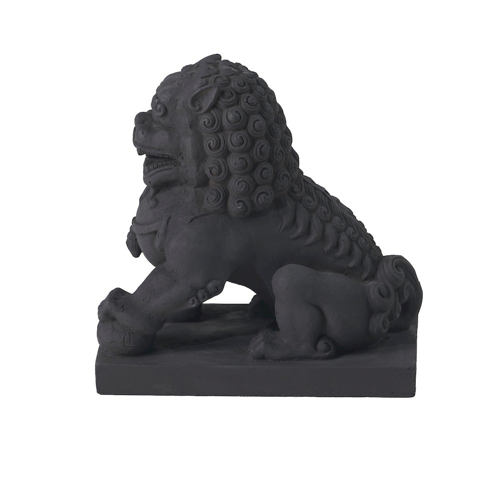 Foo Dog - Left Paw On Ball. Picture 1