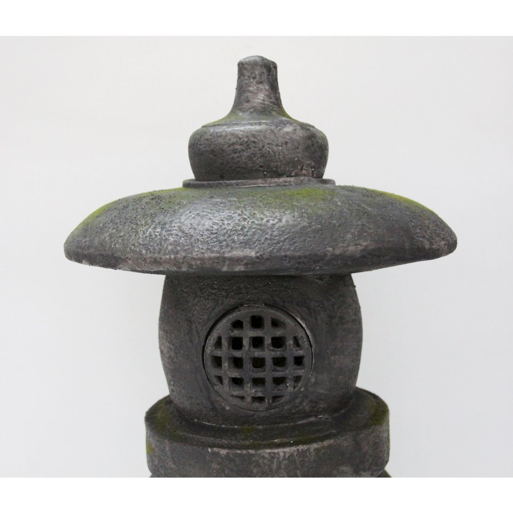 Grey Stone Pagoda Lantern. Picture 5